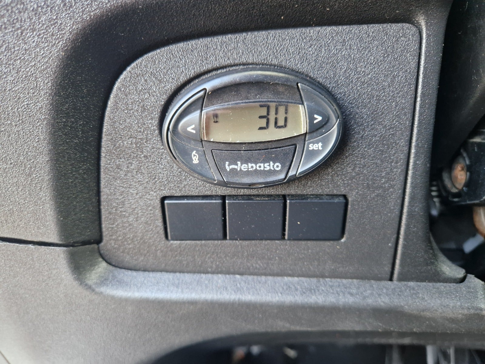 Billede af Iveco Daily 3,0 35S18 12m³ Van AG8