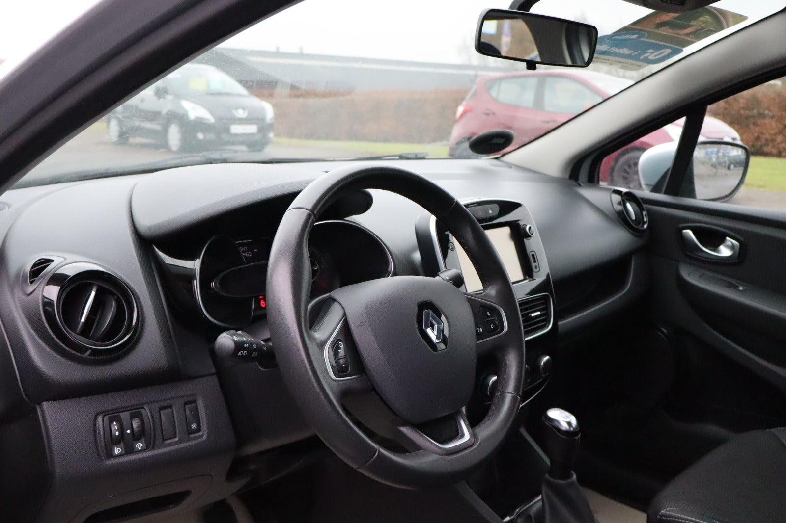 Billede af Renault Clio IV 0,9 TCe 90 Limited Sport Tourer