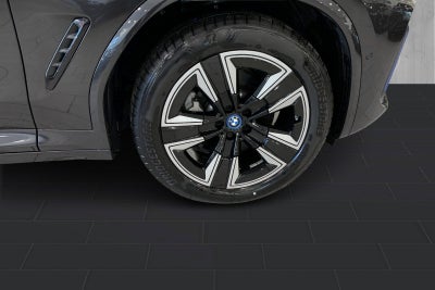 BMW iX3 Charged M-Sport