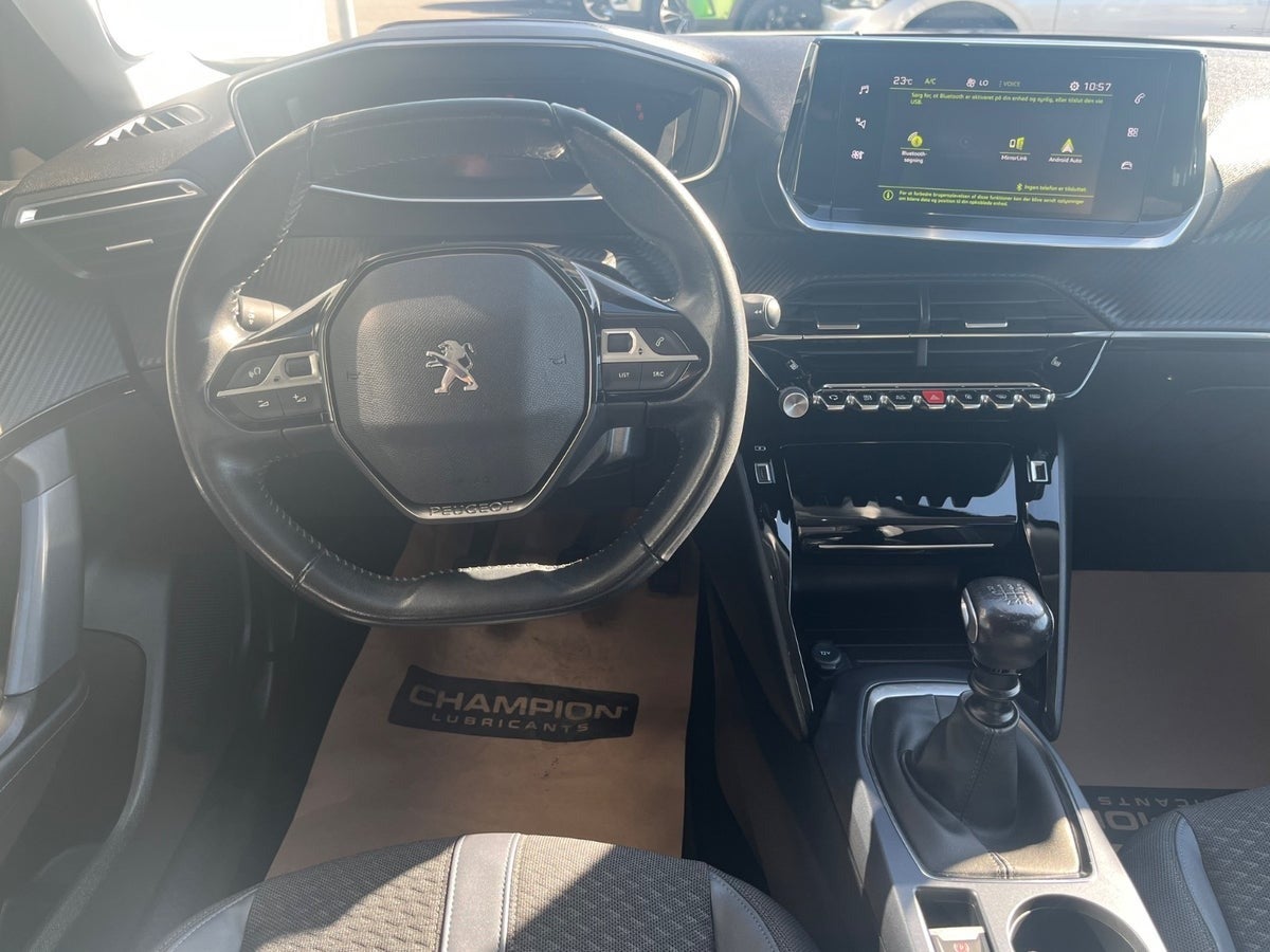 Billede af Peugeot 2008 1,2 PureTech 130 Edition:210+
