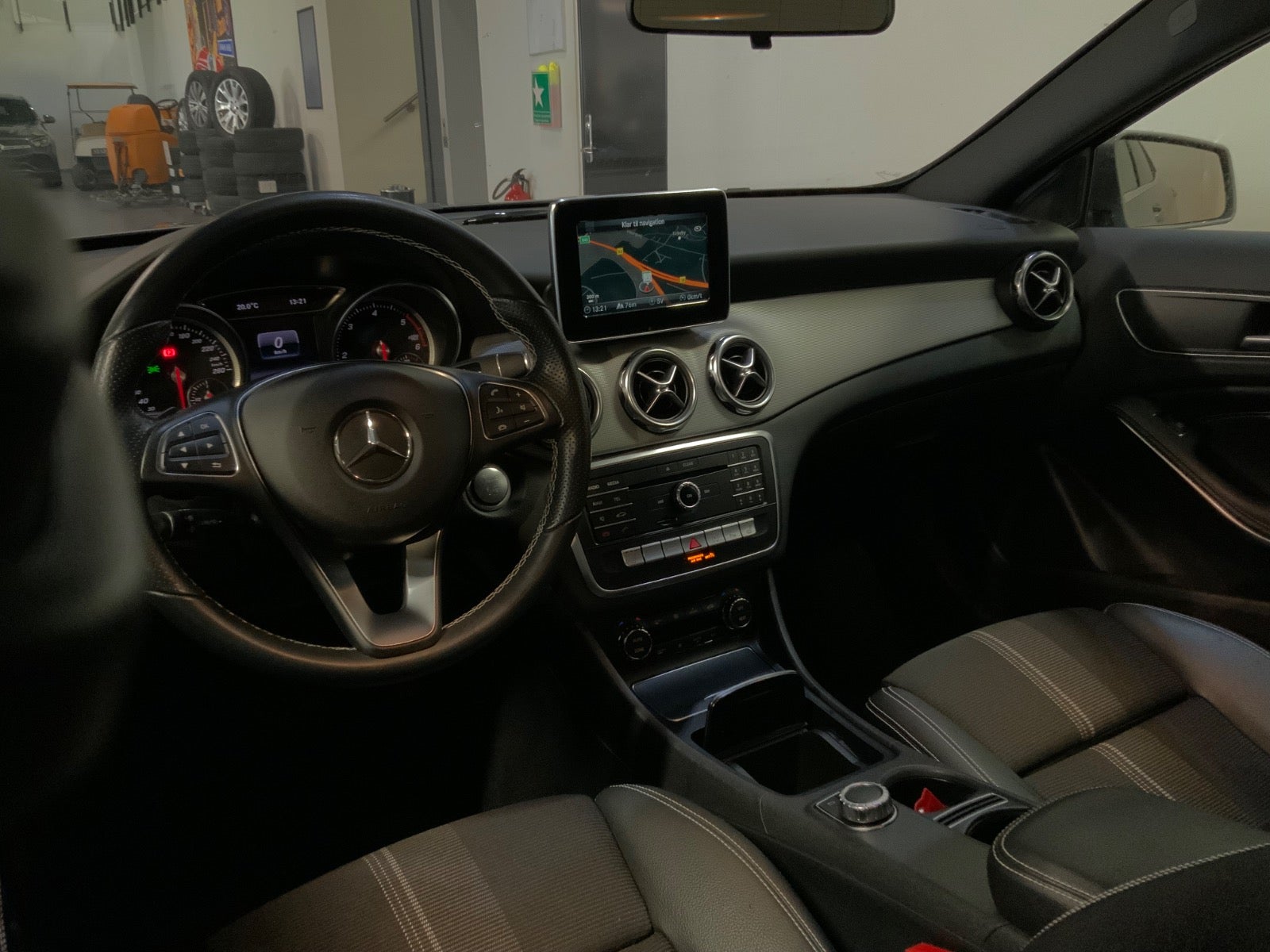 Mercedes-Benz GLA 200 d