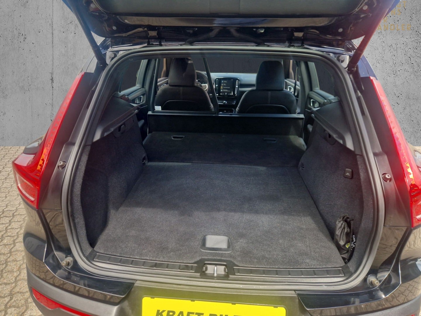 Billede af Volvo XC40 1,5 T5 ReCharge R-Design aut. Van