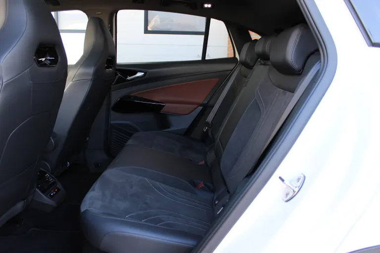 VW ID.5 Pro Performance