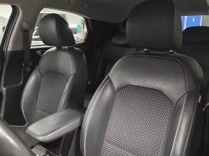 Kia XCeed PHEV Upgrade Intro DCT