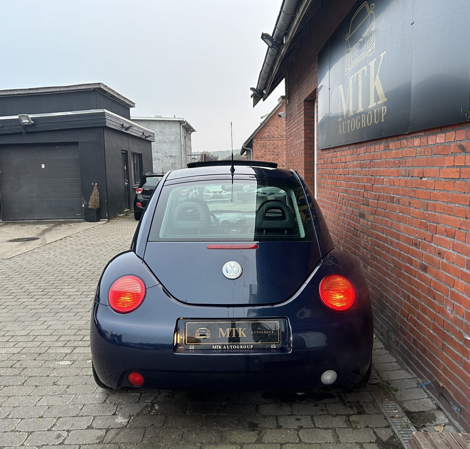 VW New Beetle 2000