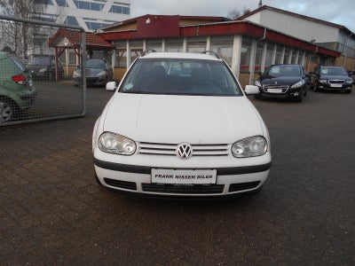 VW Golf IV 1,6 DK Variant aut. 5d