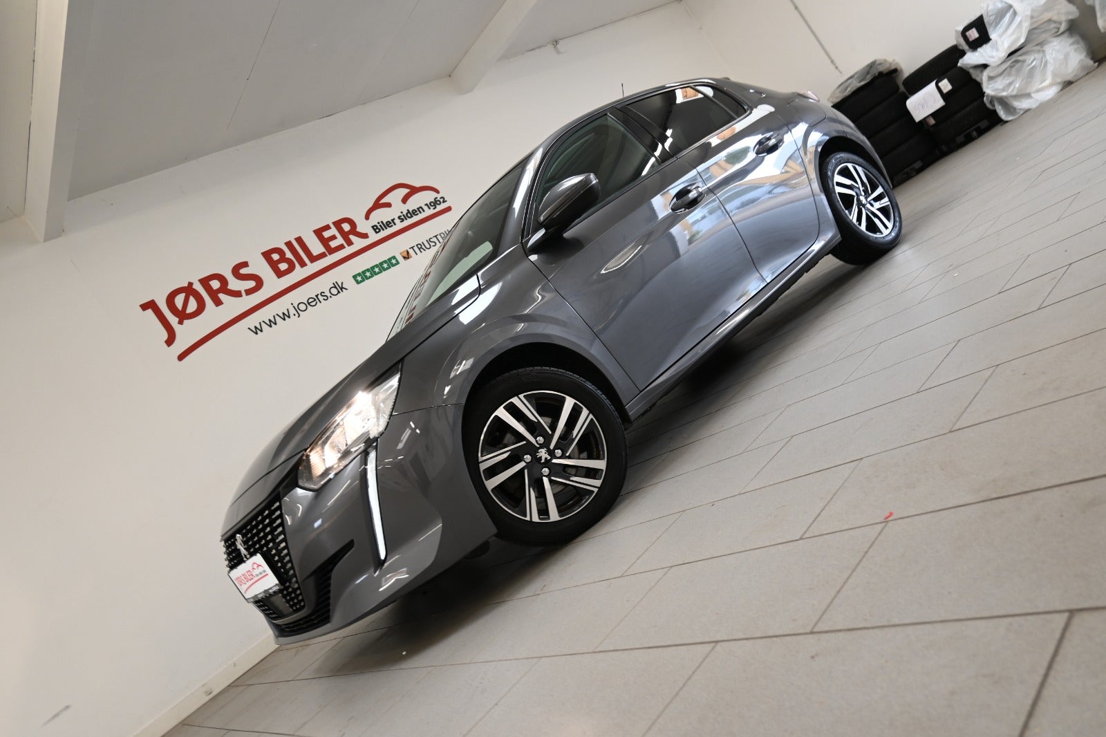 Peugeot 208 PureTech 100 Allure Sky
