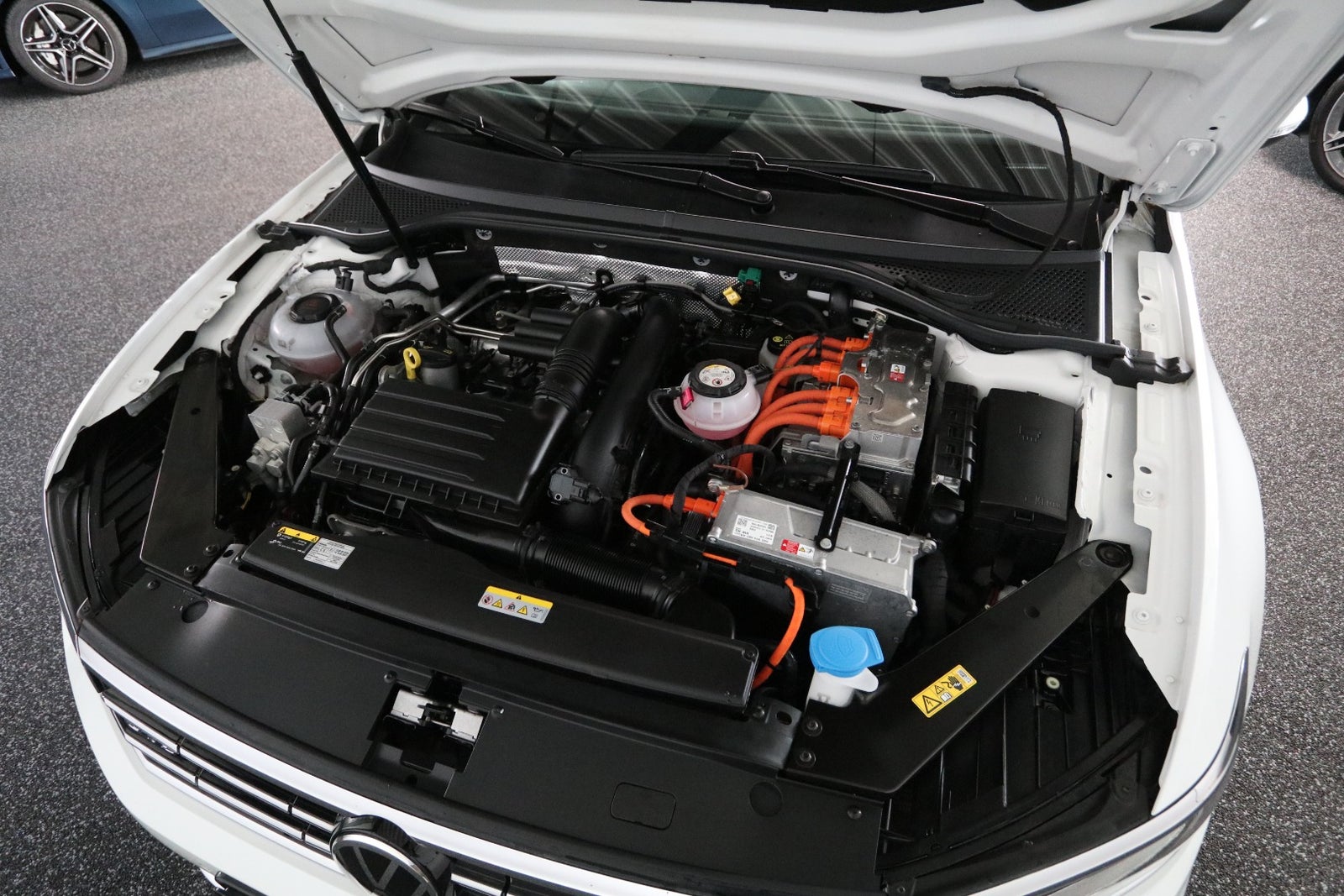 VW Passat 1,4 GTE Variant DSG 5d - 12