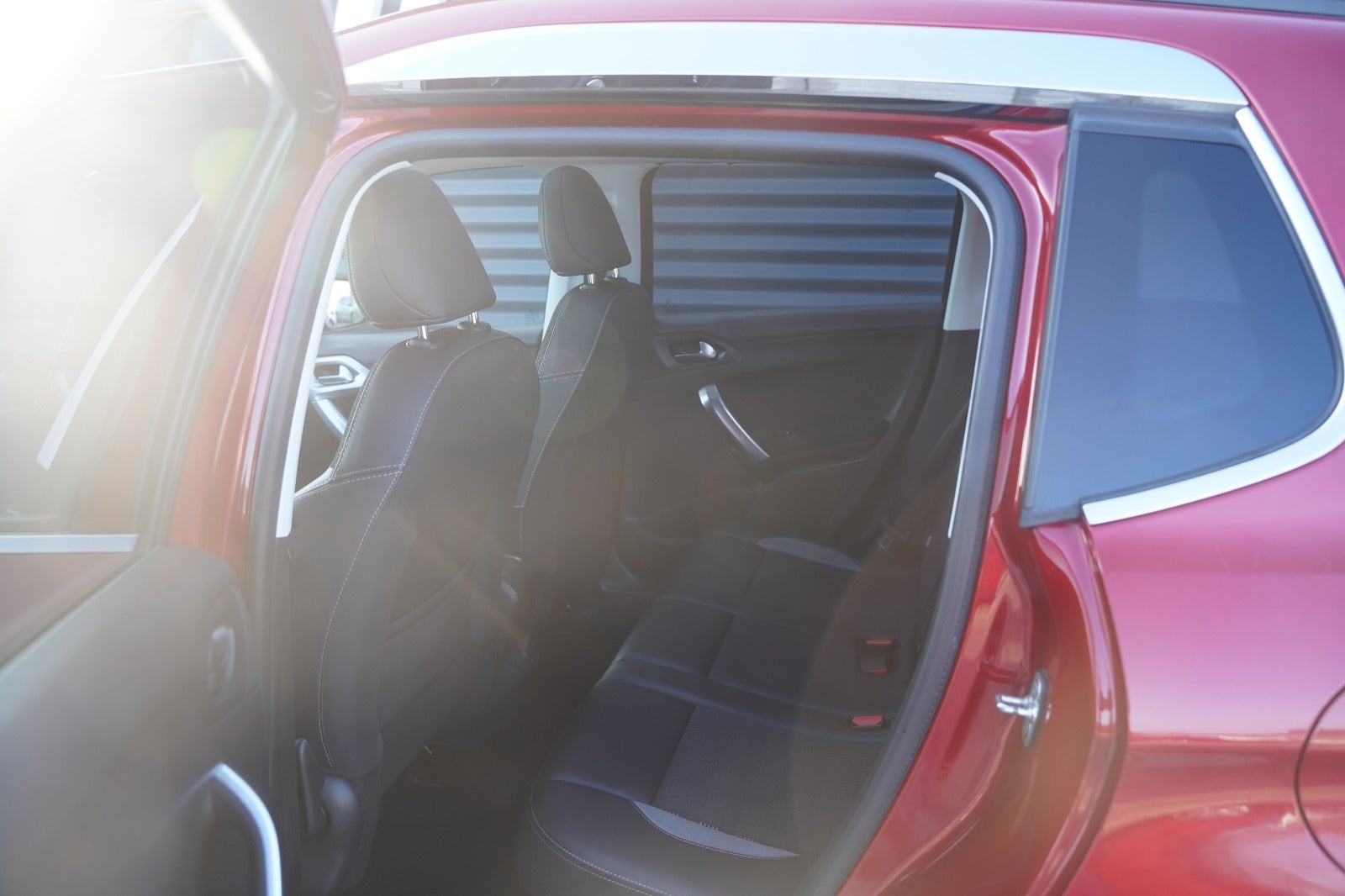 Billede af Peugeot 2008 1,5 BlueHDi 100 Prestige Sky