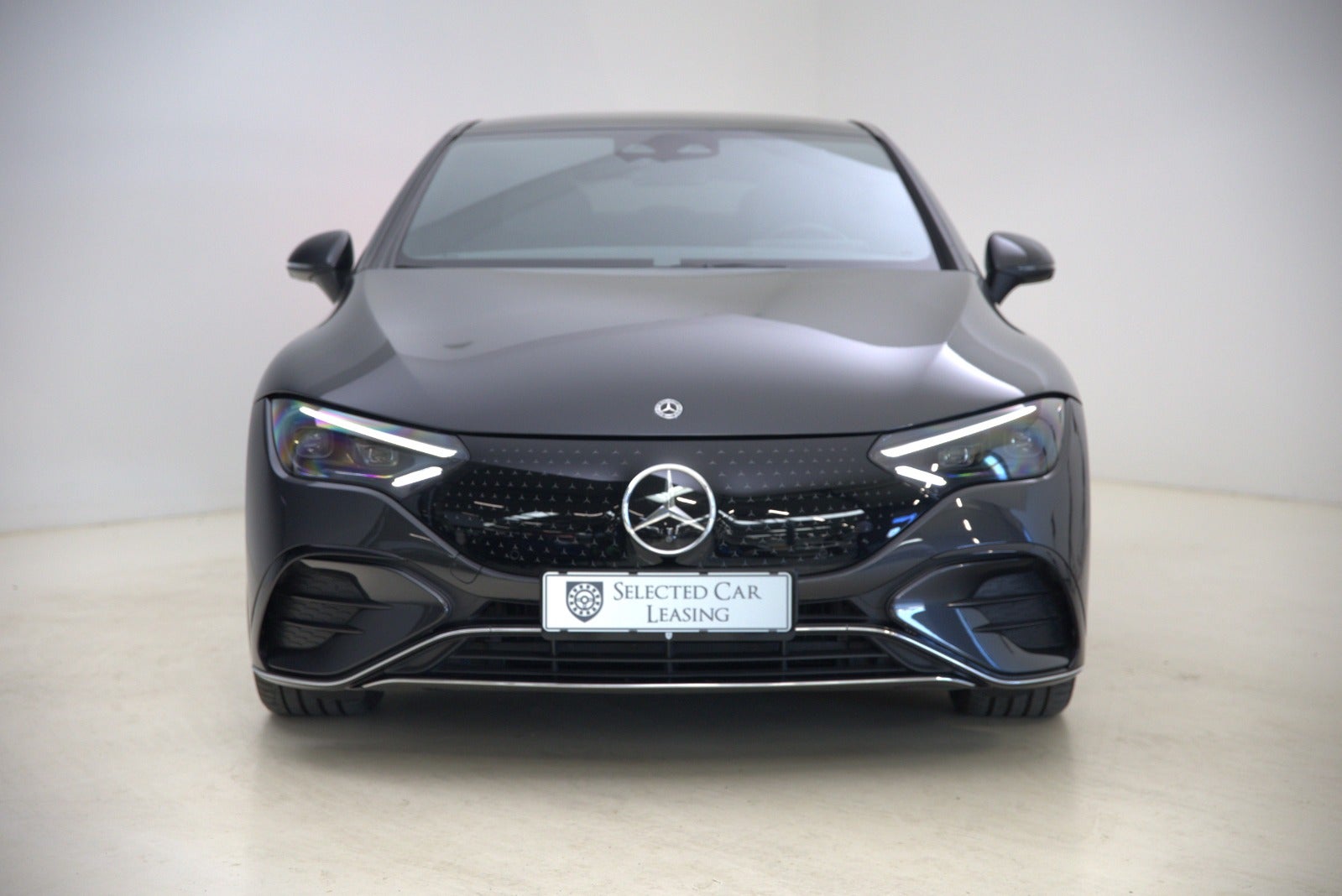 Mercedes-Benz EQE350 AMG Line