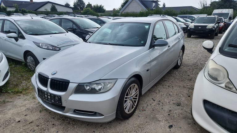 BMW 318i 