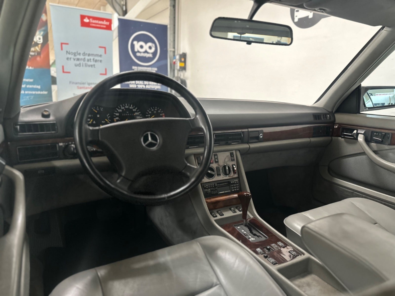 Mercedes 560 SEC 1986