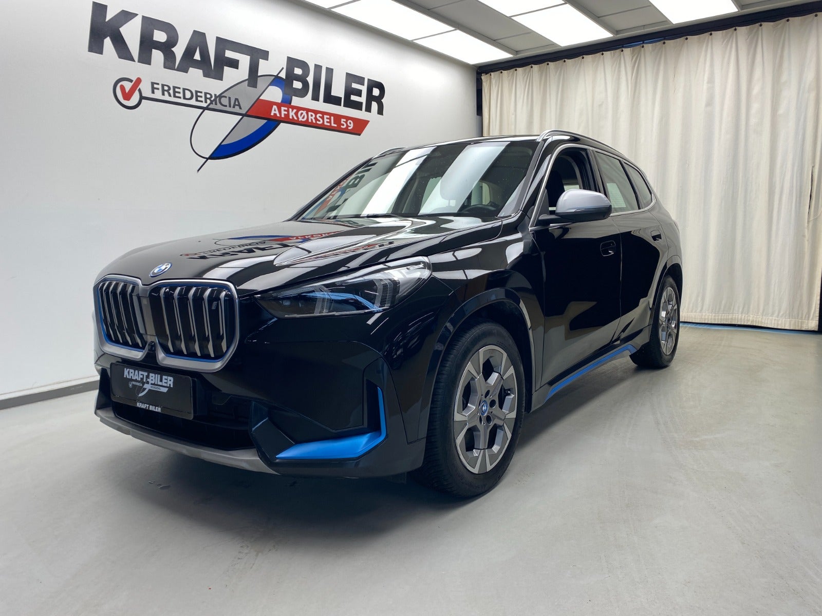 Billede af BMW iX1  xDrive30 X-Line