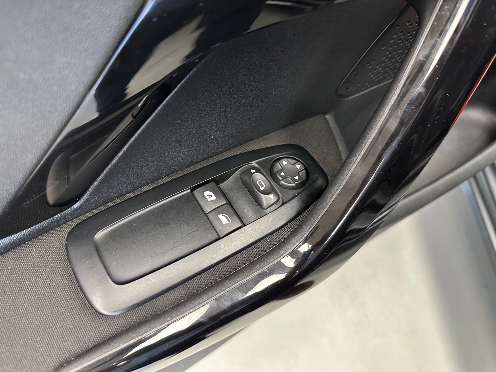 Billede af Peugeot 208 1,6 BlueHDi 100 Active