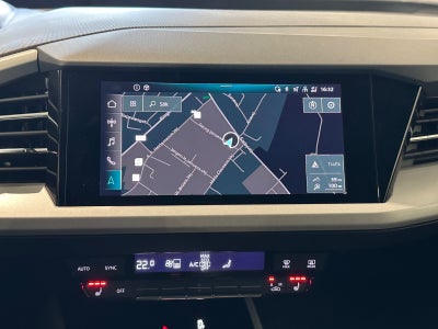 Audi Q4 e-tron Advanced