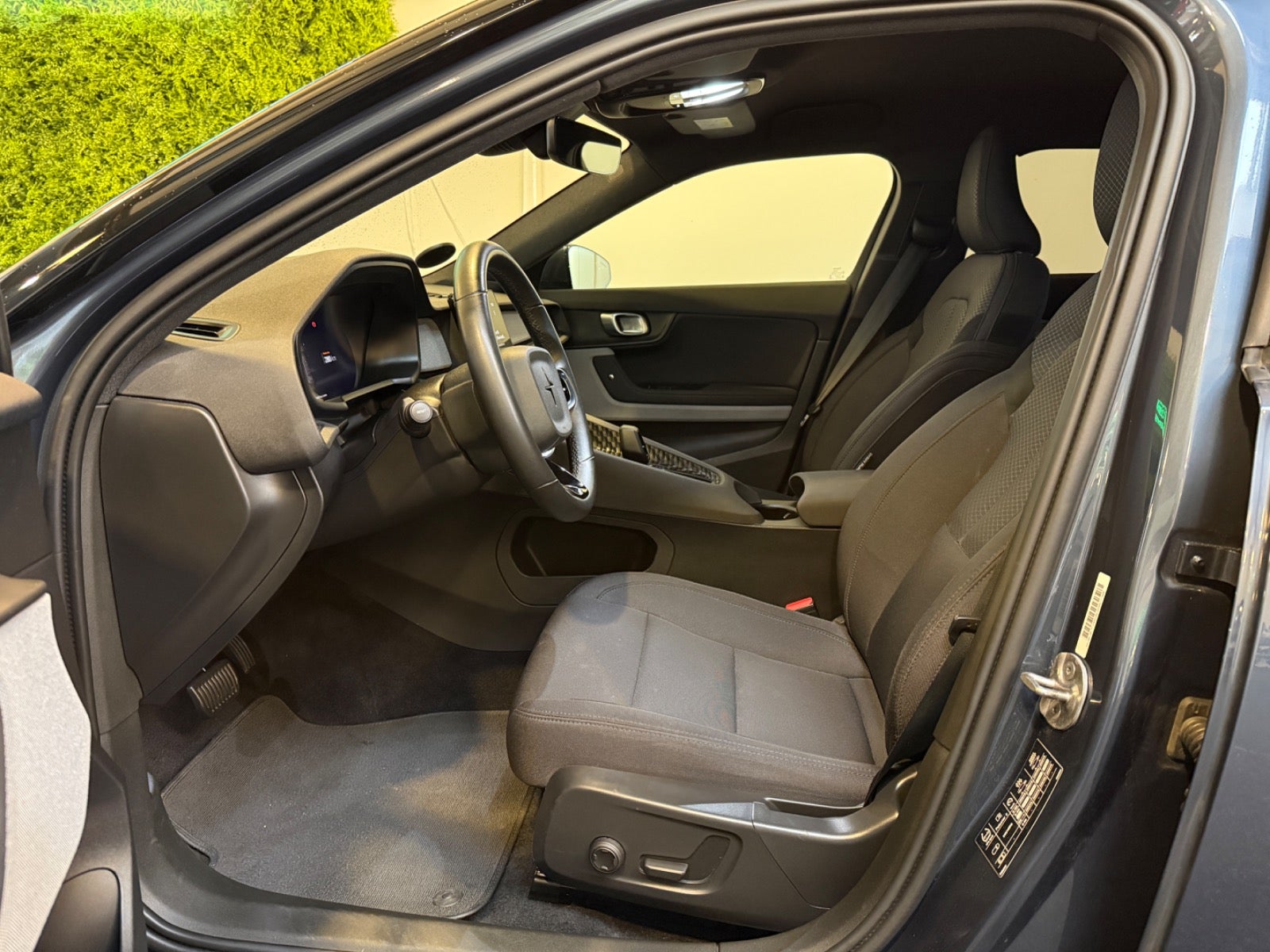 Polestar 2 Long Range