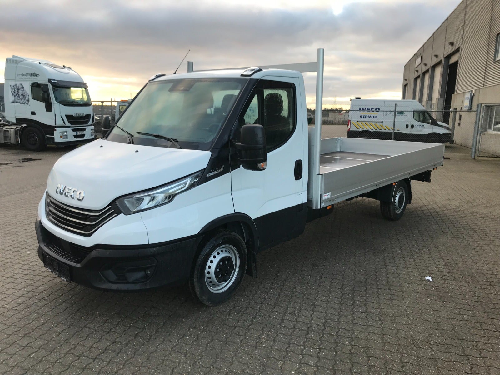 Billede af Iveco Daily 3,0 35S18 4100mm Lad AG8