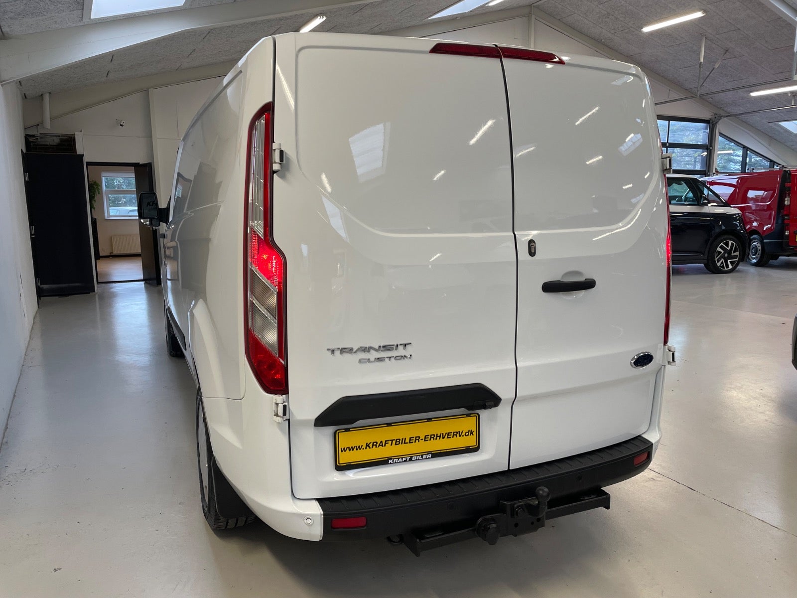 Billede af Ford Transit Custom 300L 2,0 TDCi 130 Trend aut.