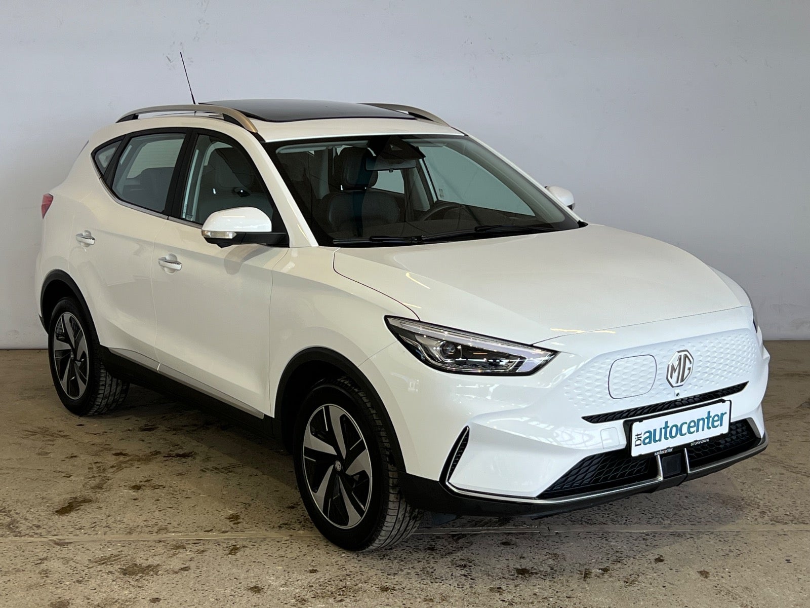 MG ZS Luxury