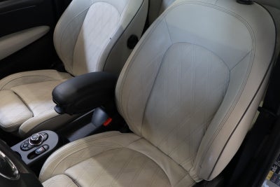 MINI Cooper SE Camden Edition