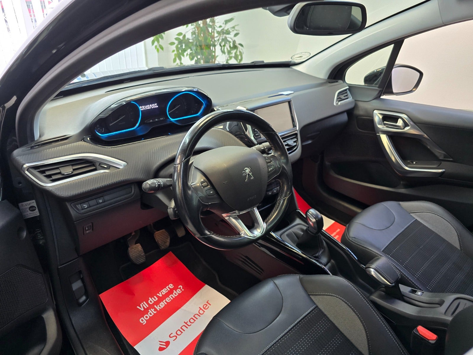 Billede af Peugeot 2008 1,2 e-THP 110 Desire Sky