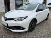 Toyota Auris Hybrid Prestige Touring Sports CVT thumbnail