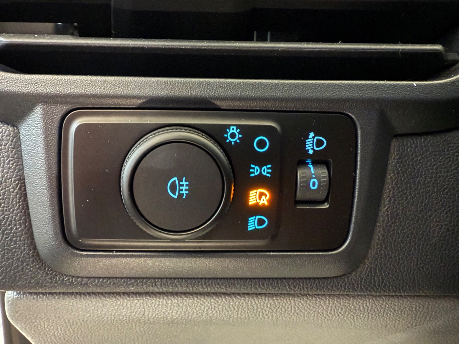 Ford Transit Custom 300L EcoBlue Trend aut.