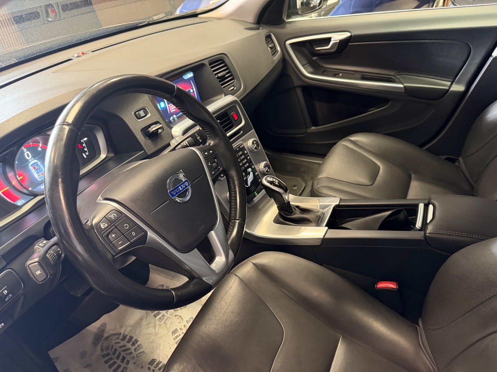 Volvo V60 D3 150 Momentum aut. - billede 7