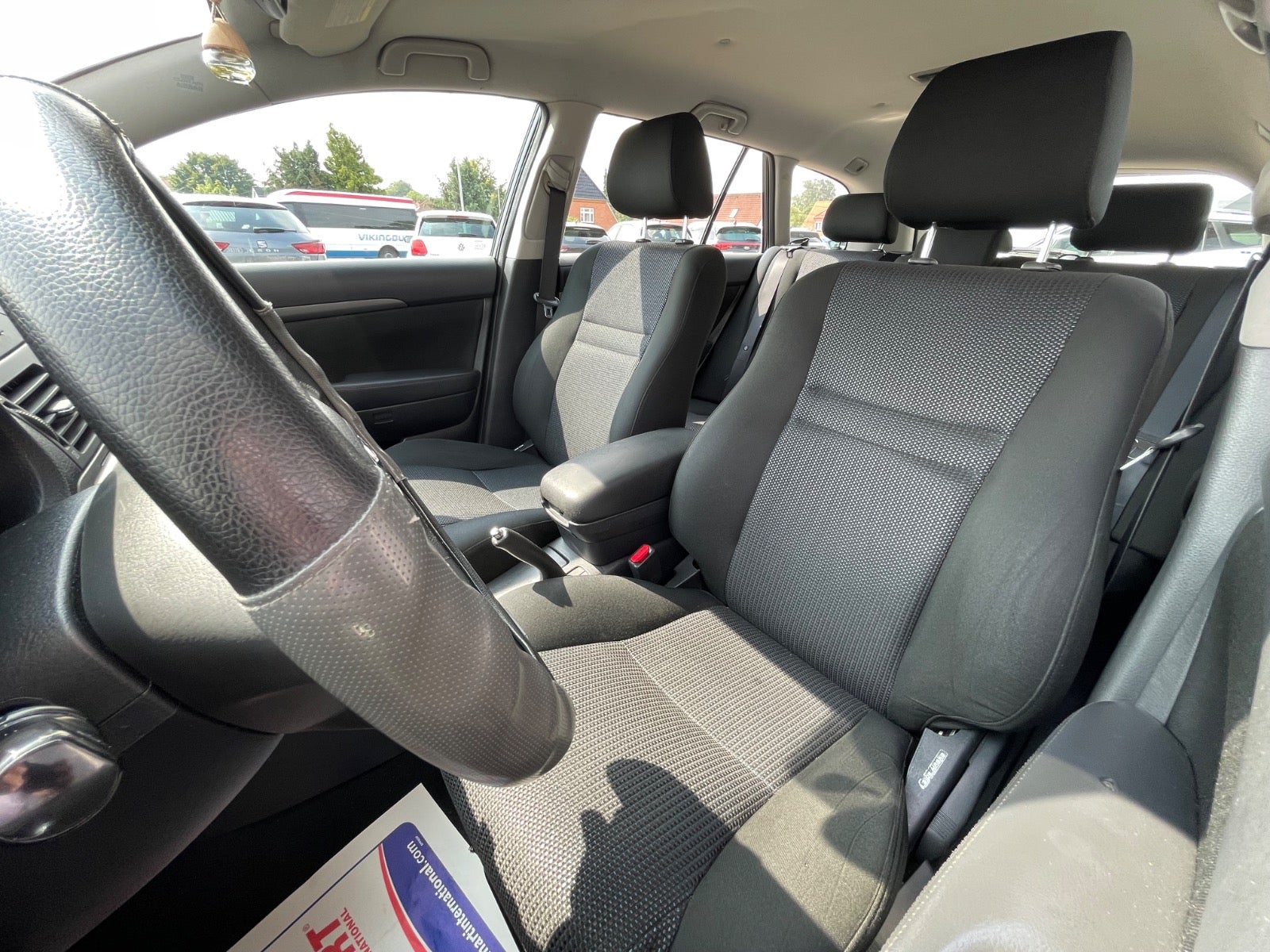 Billede af Toyota Avensis 2,0 D-4D Sol stc.