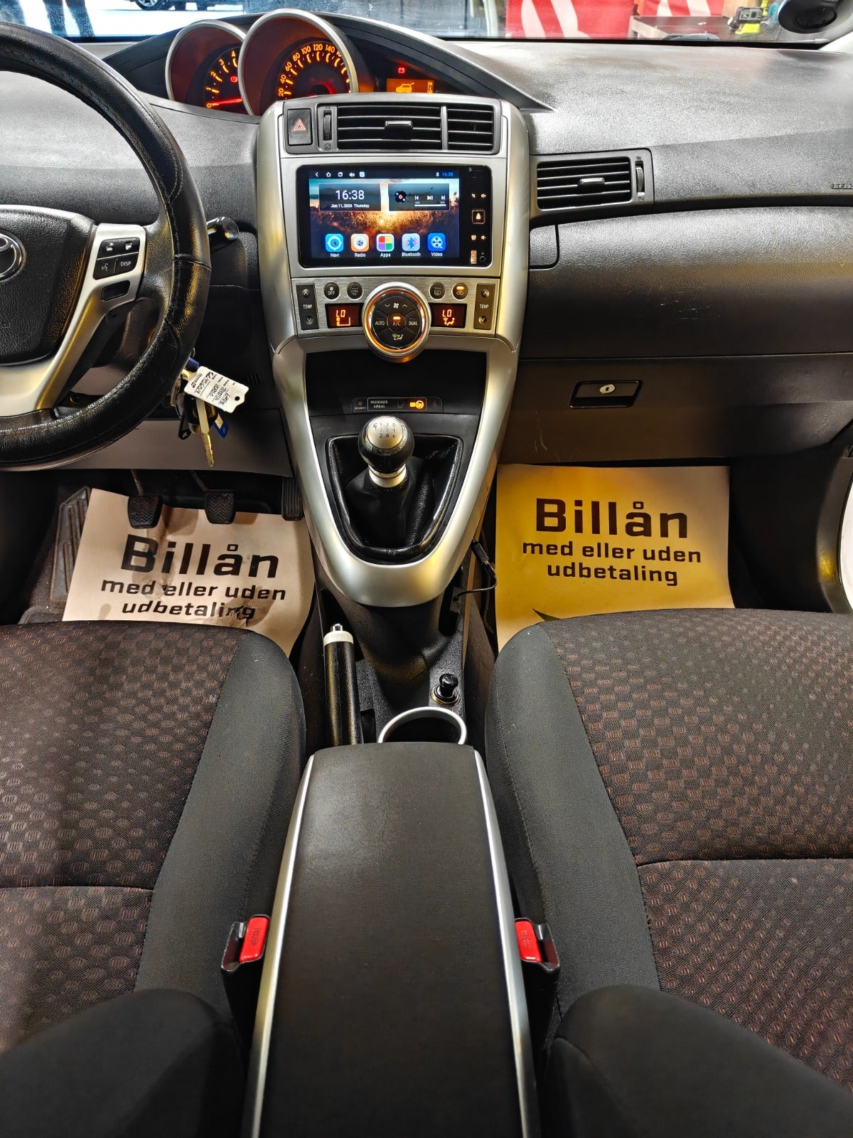 Billede af Toyota Sportsvan 2,0 D-4D T2