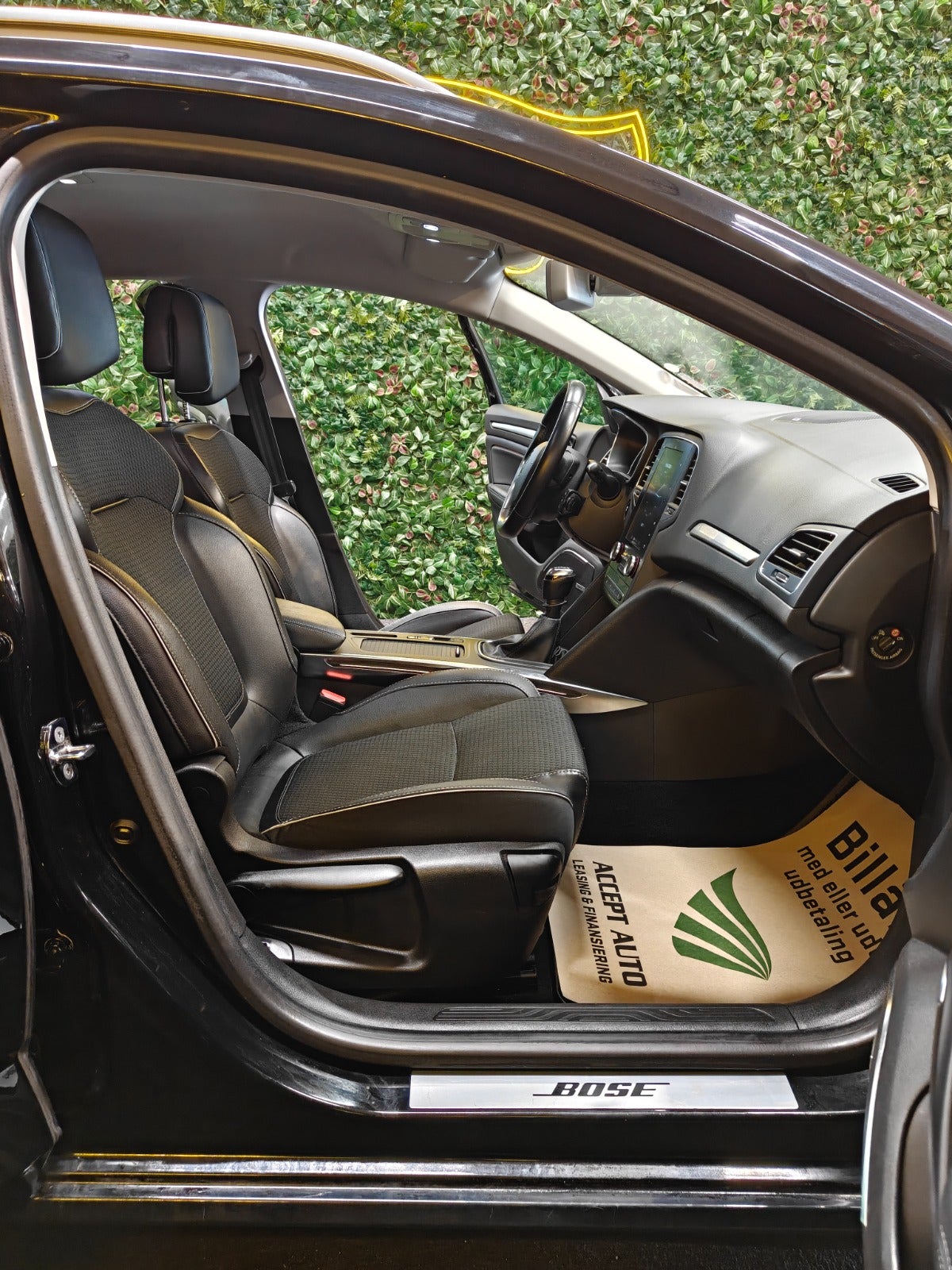 Billede af Renault Megane III 1,2 TCe 115 Expression Sport Tourer