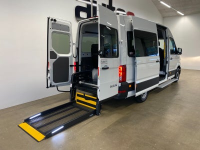 MAN TGE 2,0 3.140 Kombi L3H2 aut. FWD