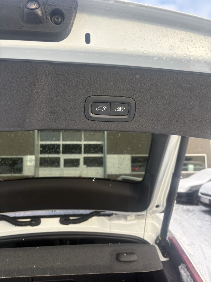 Volvo C40 ReCharge Twin Plus