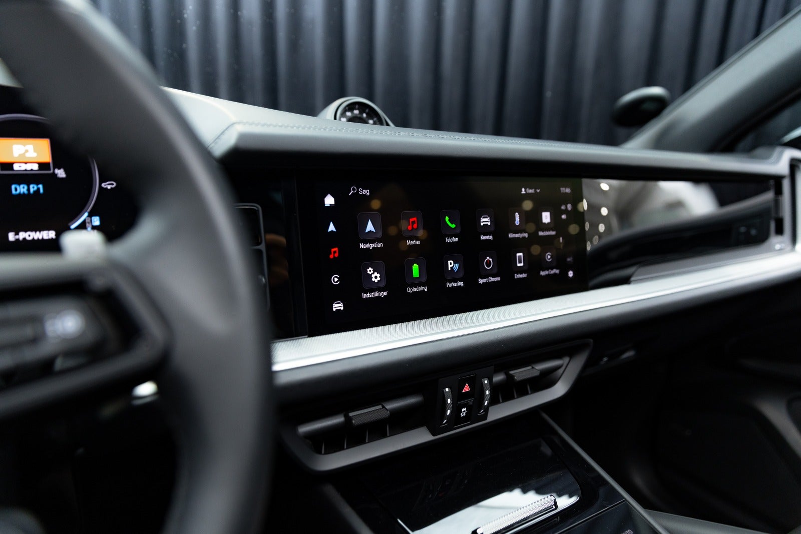 Gallery image 12 of 18