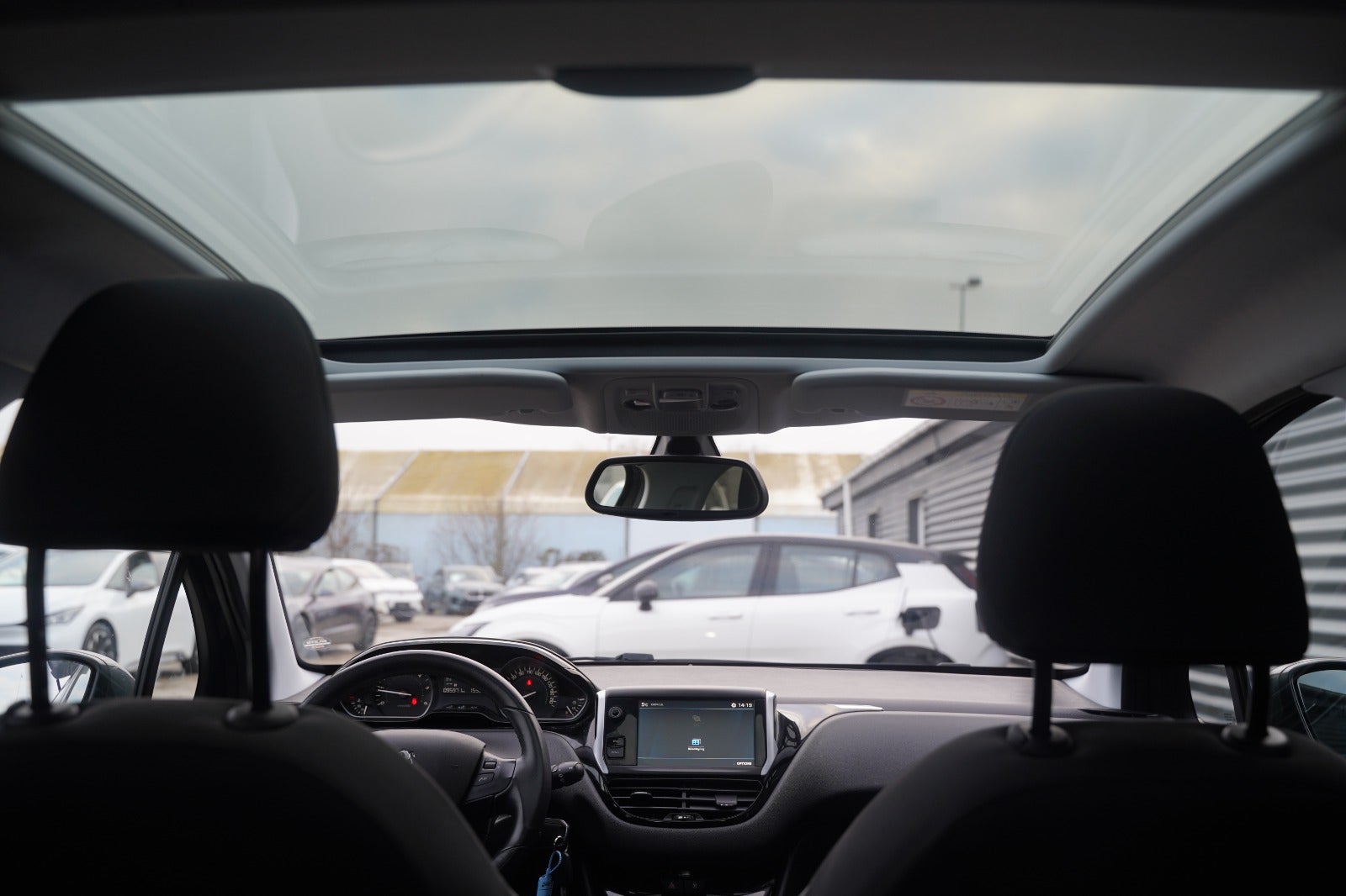 Billede af Peugeot 208 1,5 BlueHDi 100 Like Sky