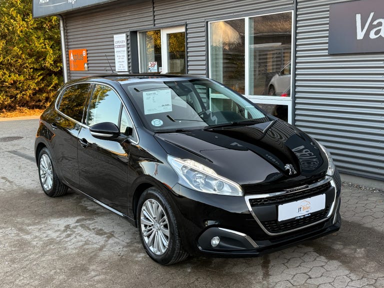 Peugeot 208 BlueHDi 100 Infinity Sky