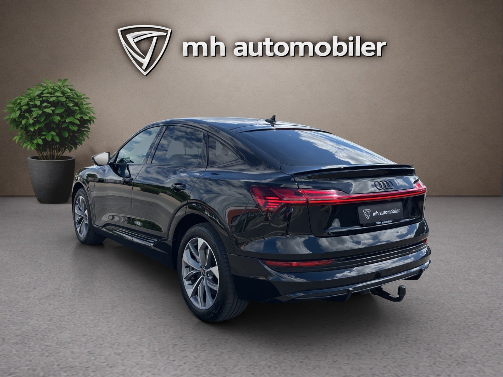 Billede af Audi e-tron 55 S-line Sportback quattro