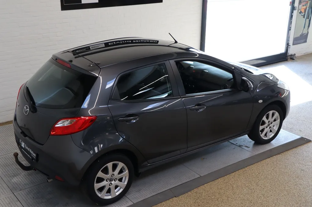 Mazda 2 Takara Edition