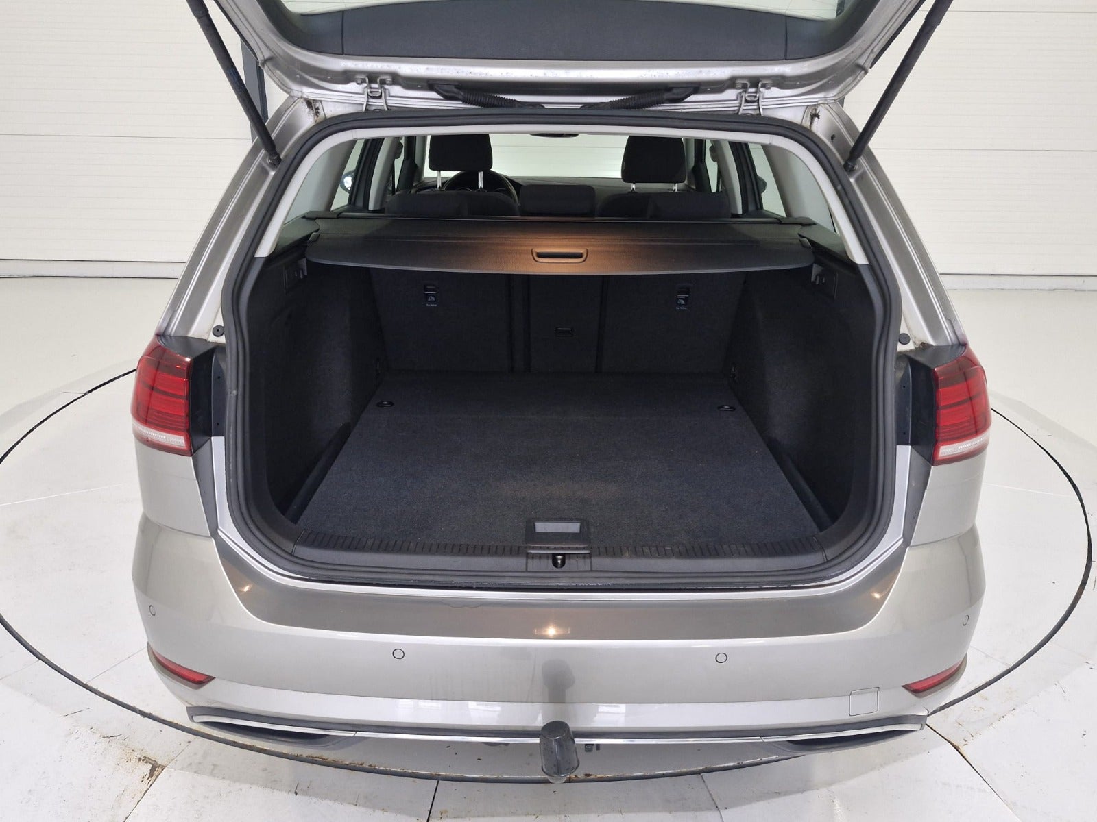 Billede af VW Golf VII 1,5 TSi 150 Comfortline+ Variant DSG