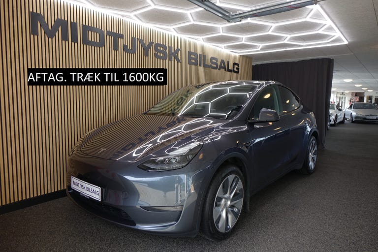 Tesla Model Y Long Range AWD
