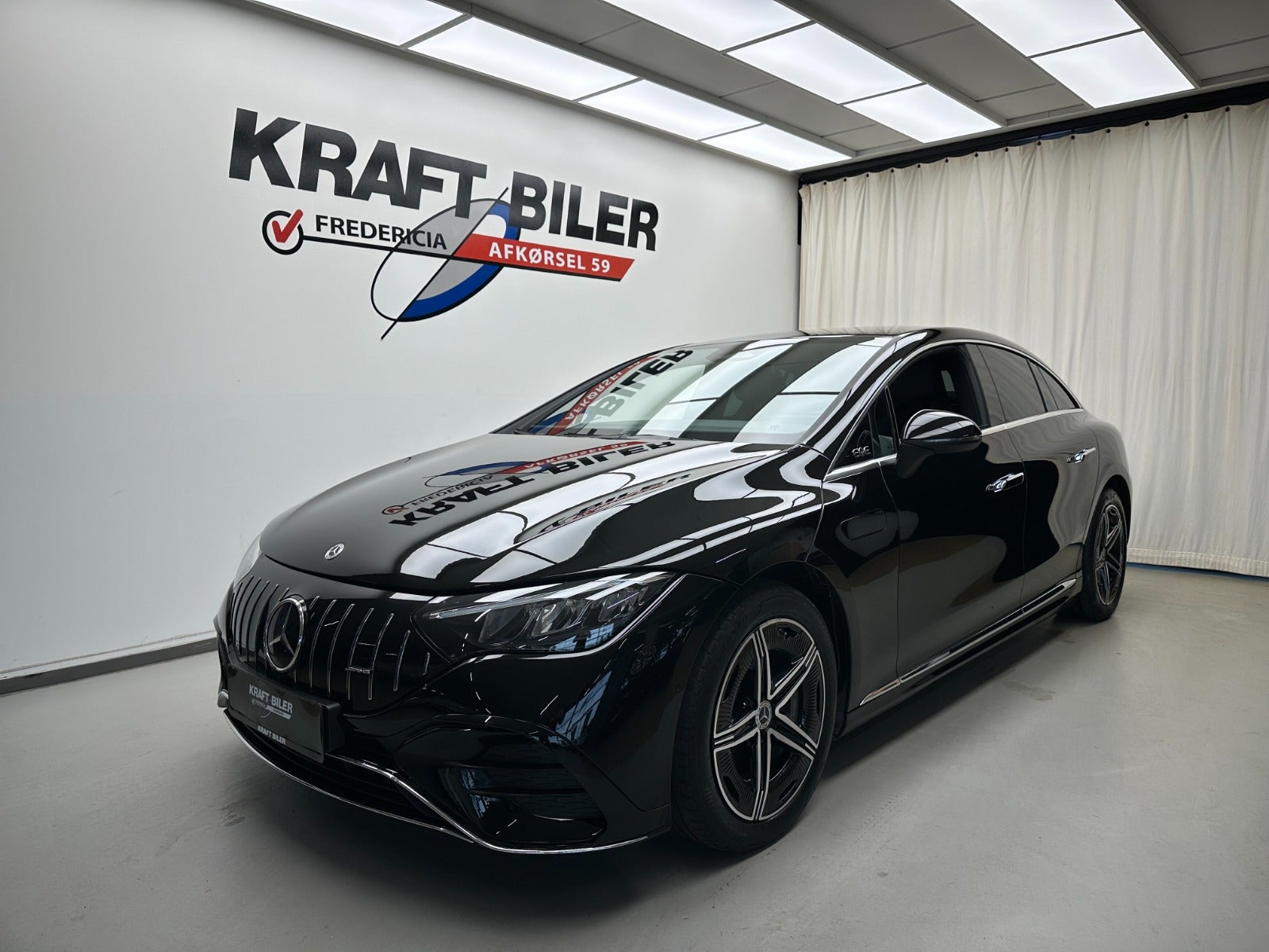 Billede af Mercedes EQE350  AMG Line