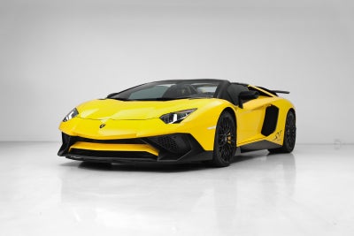 Lamborghini Aventador 6,5 LP750-4 Roadster SuperVeloce 2d