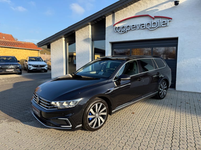 VW Passat GTE+ Pro Variant DSG