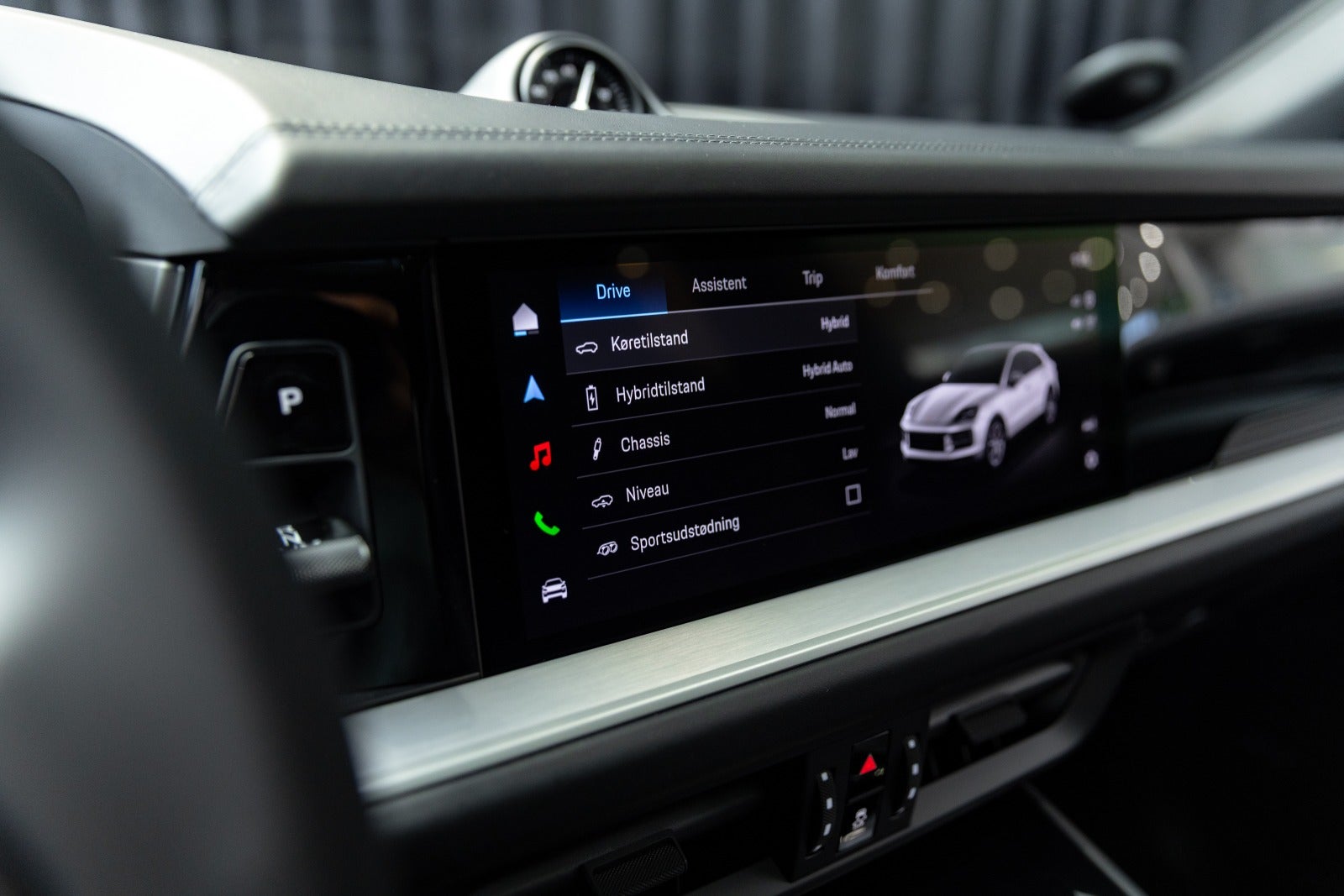 Gallery image 13 of 18