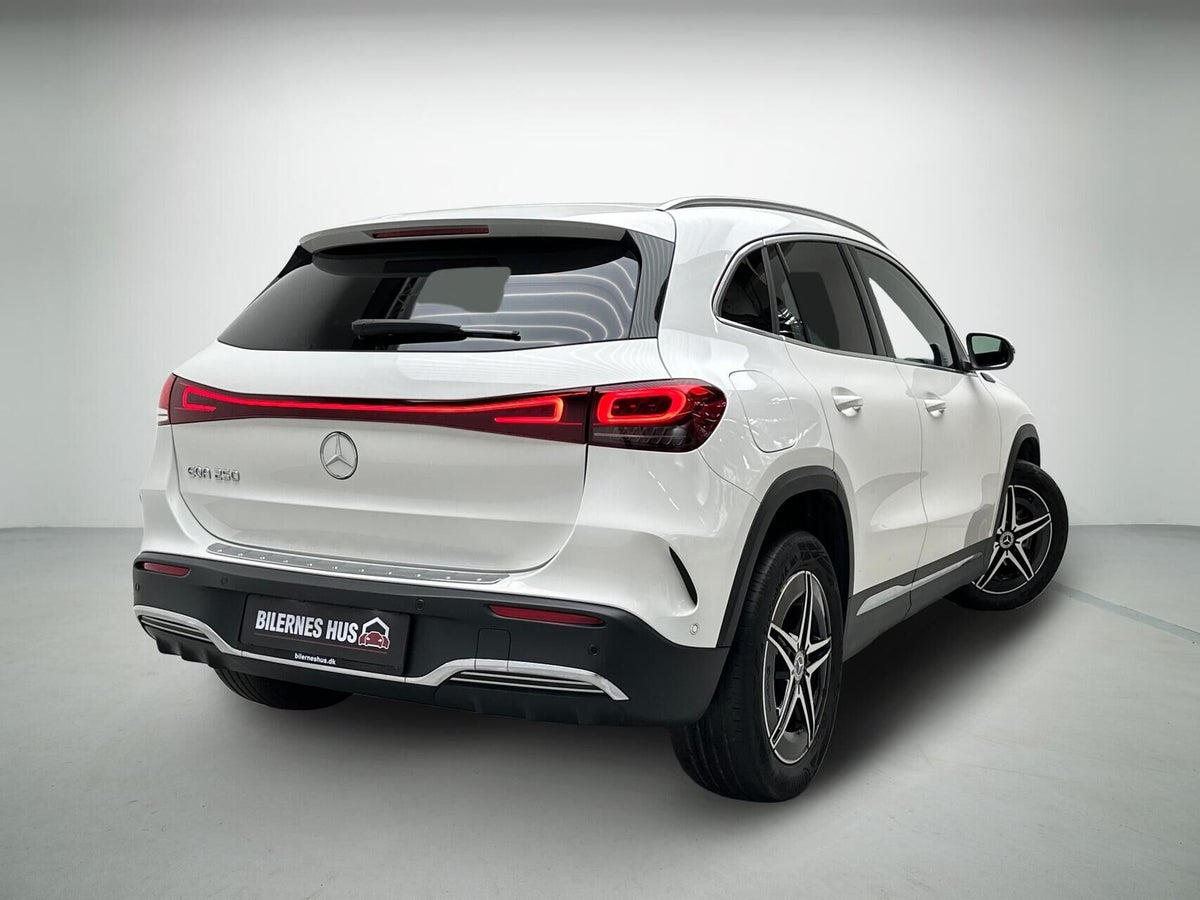 Mercedes EQA250 AMG Line billede 2
