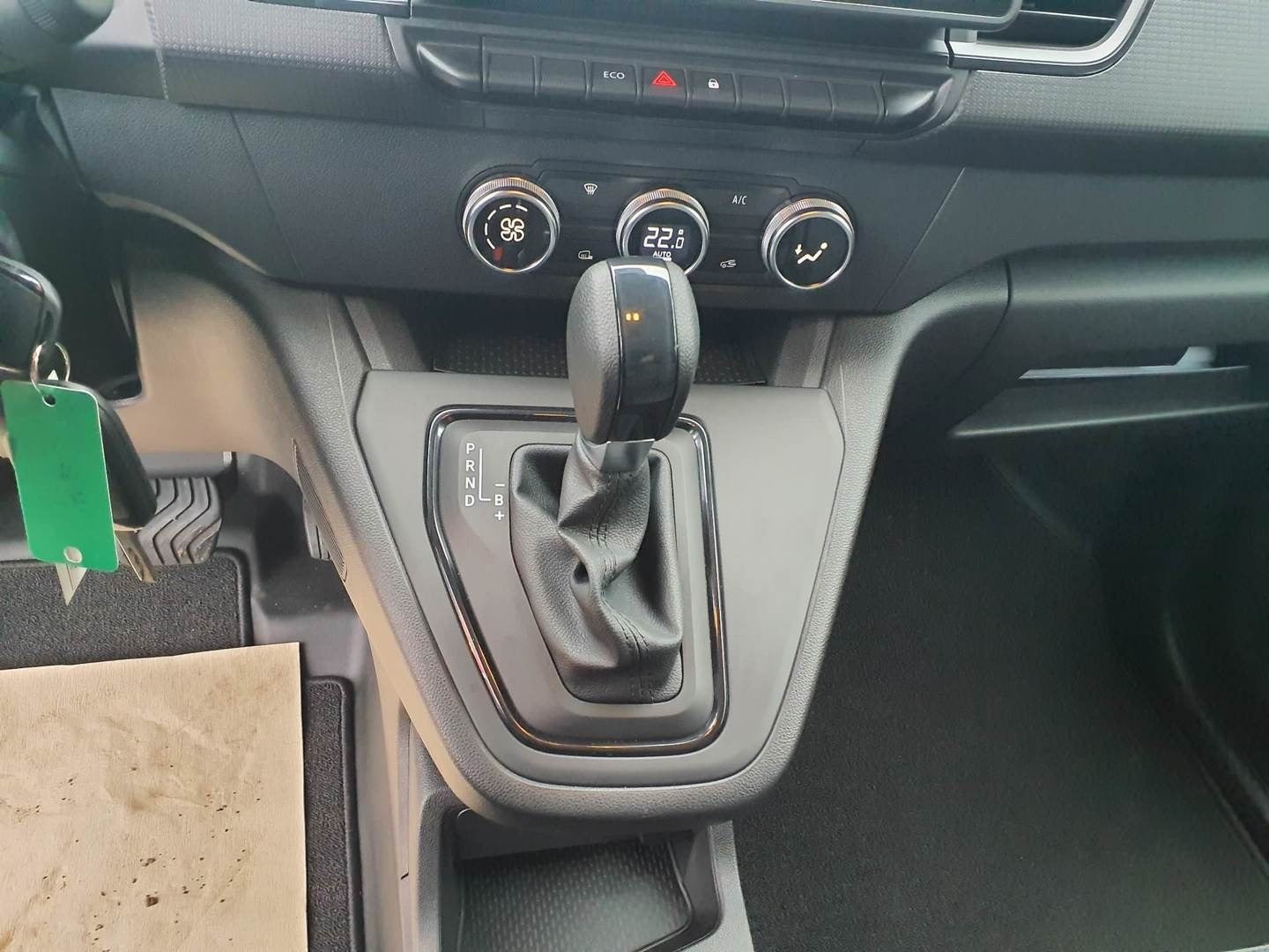 Renault Kangoo E-Tech L2 Van