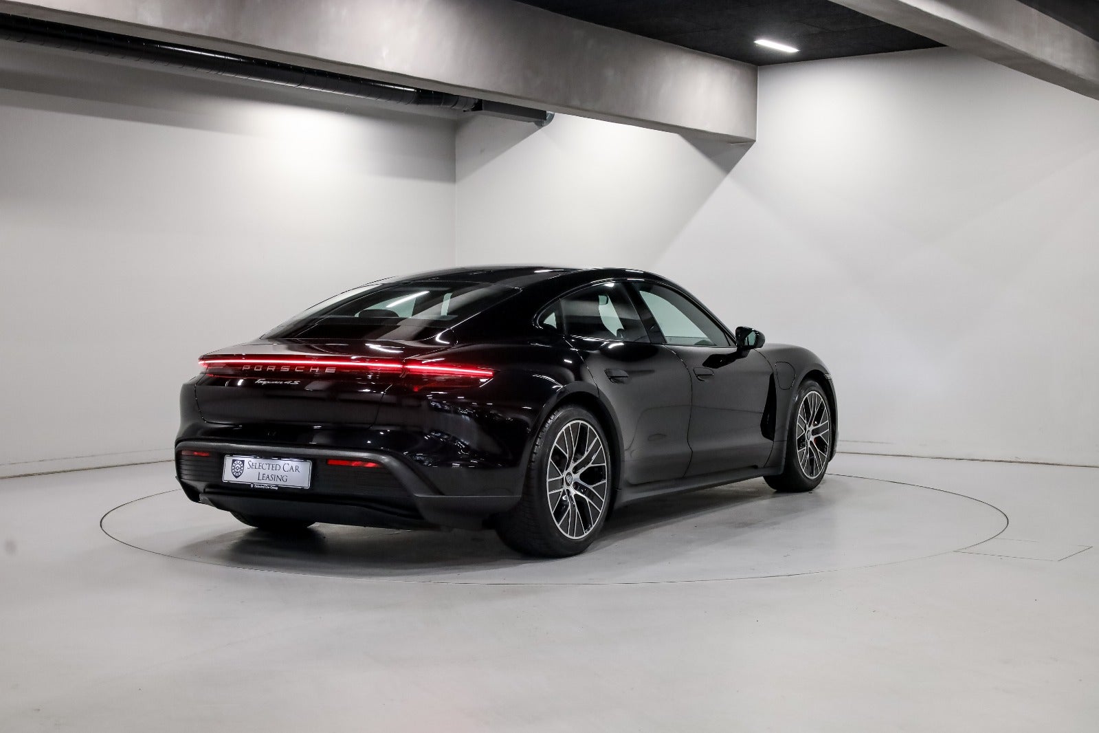 Porsche Taycan 4S Performance+