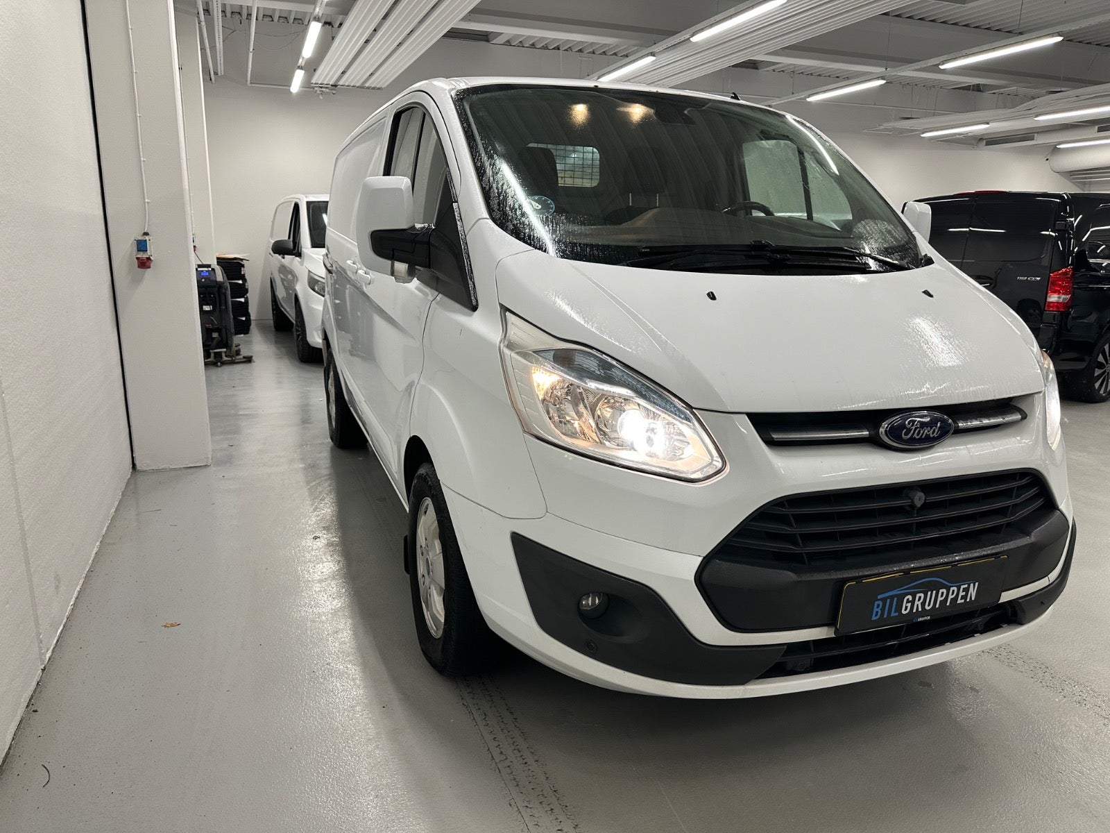 Billede af Ford Transit Custom 290S 2,2 TDCi 155 Limited Van