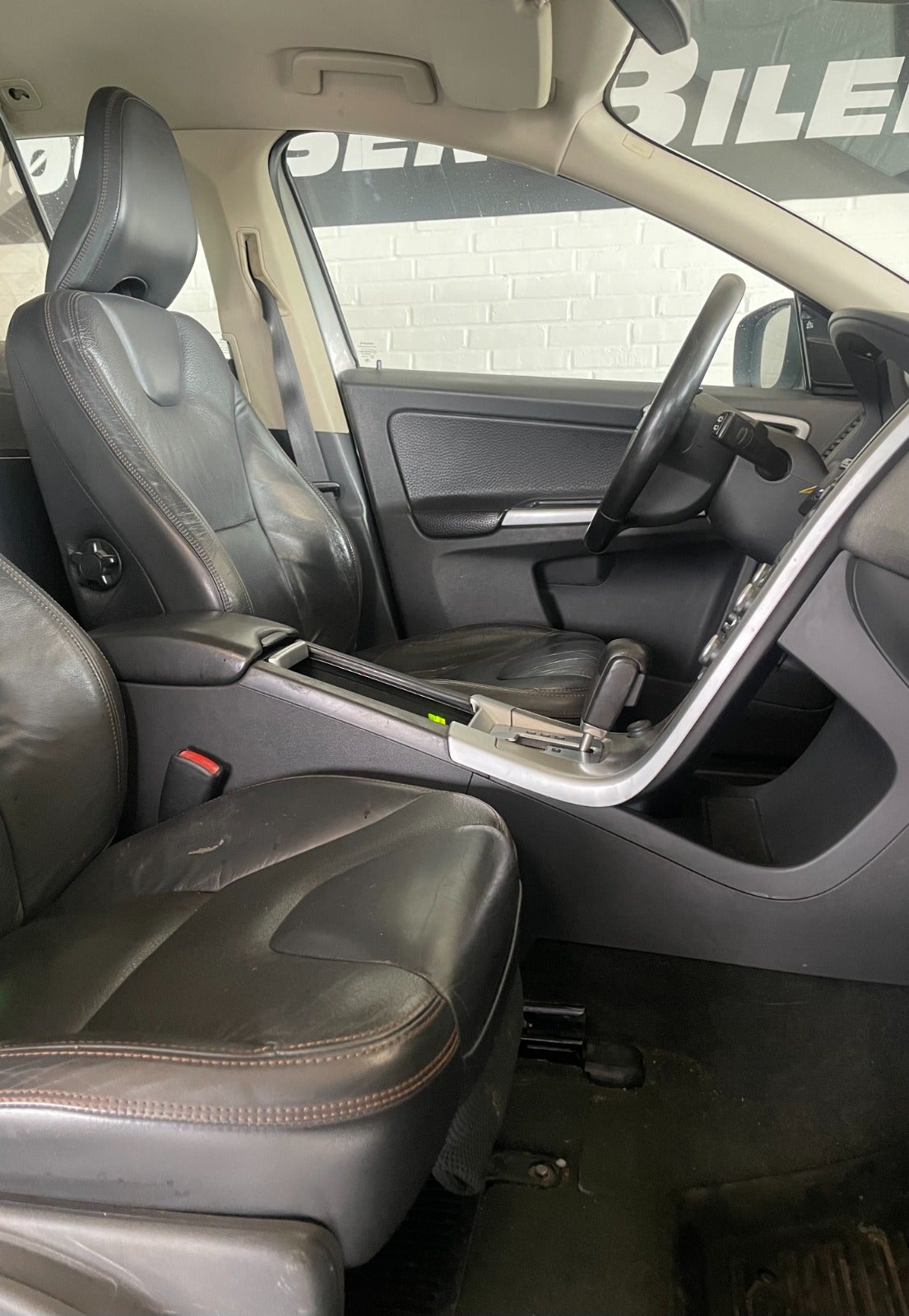 Billede af Volvo XC60 2,4 D5 163 Summun aut. AWD Van