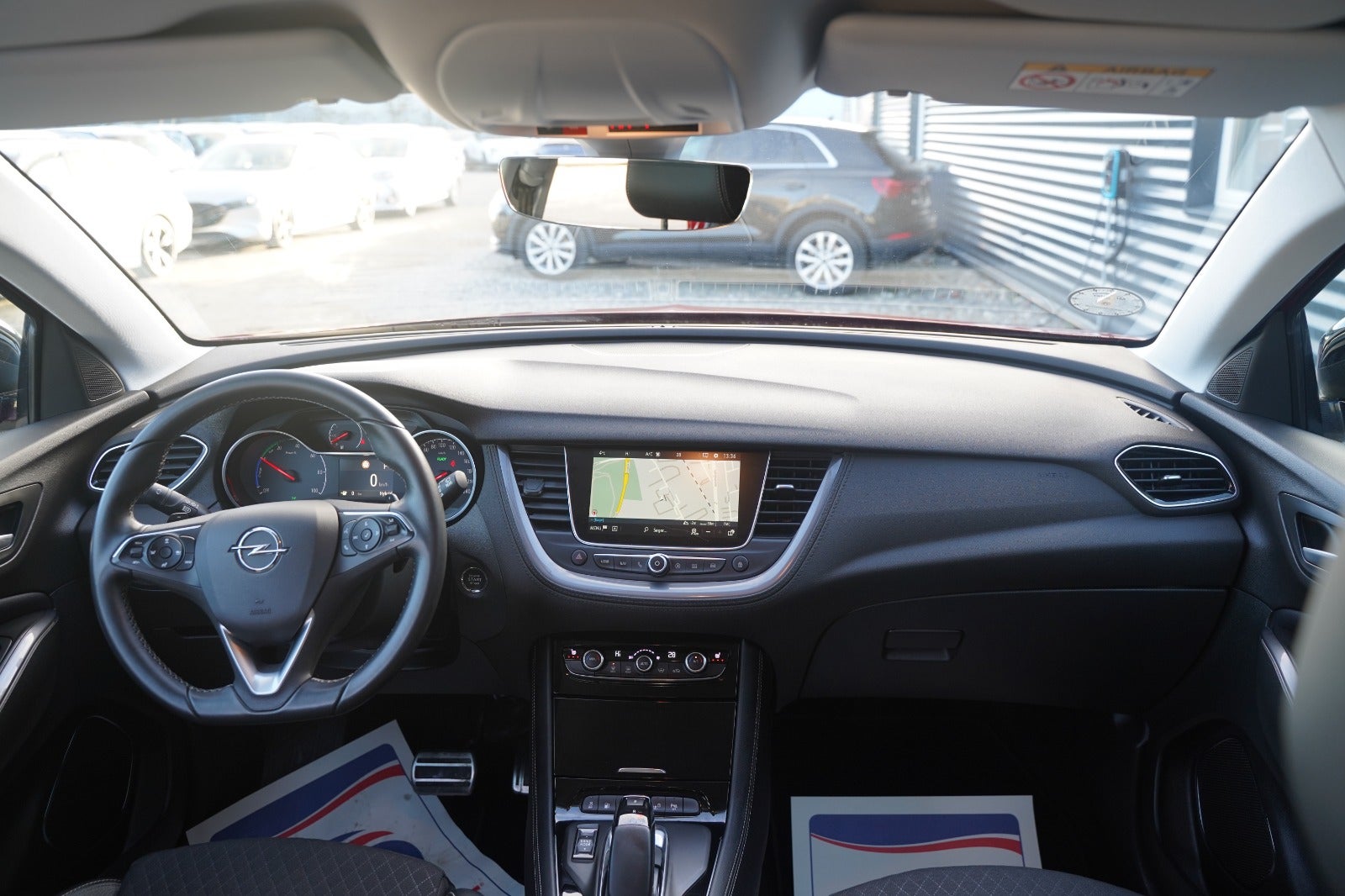 Billede af Opel Grandland X 1,6 Hybrid Ultimate aut.